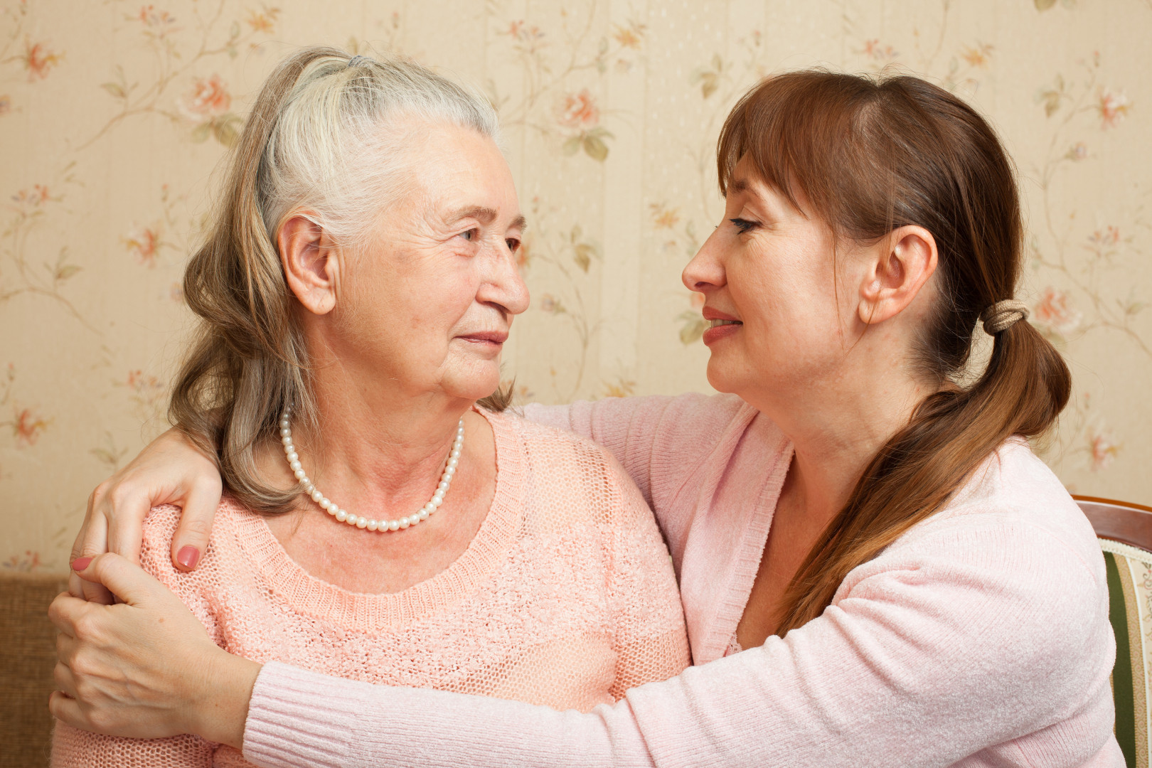 5 Ways to Overcome Caregiver Isolation