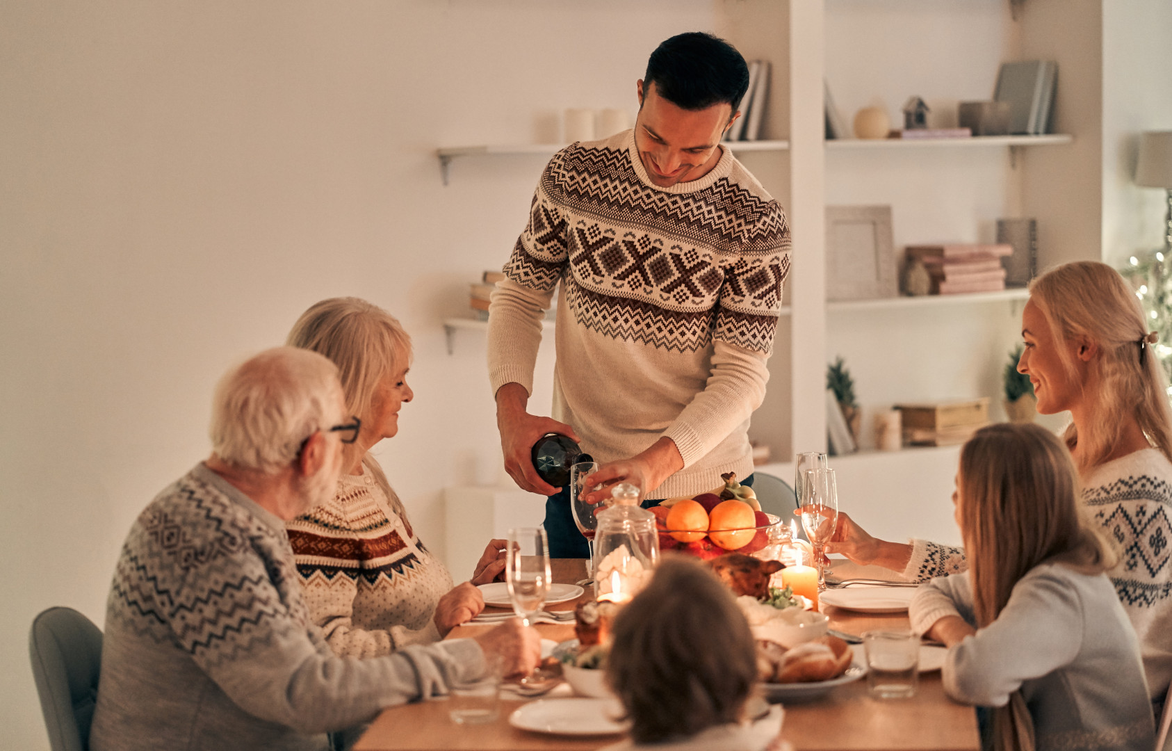 How to Help Your Aging Parents Celebrate this Holiday Season with Cold and Flu Symptoms